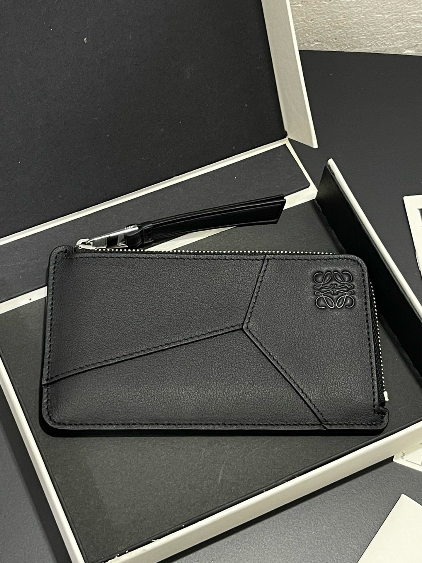 로에베 머니클립 카드지갑