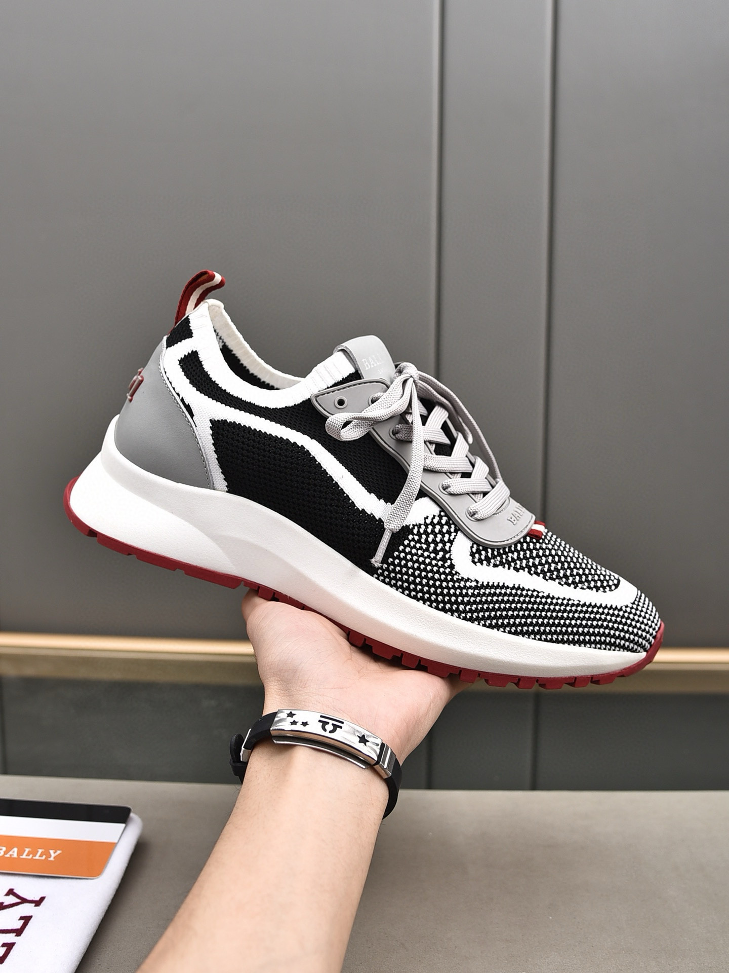 발리 남자 신발 운동화 스니커즈