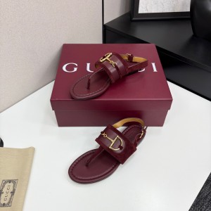 구찌 여자 슬리퍼