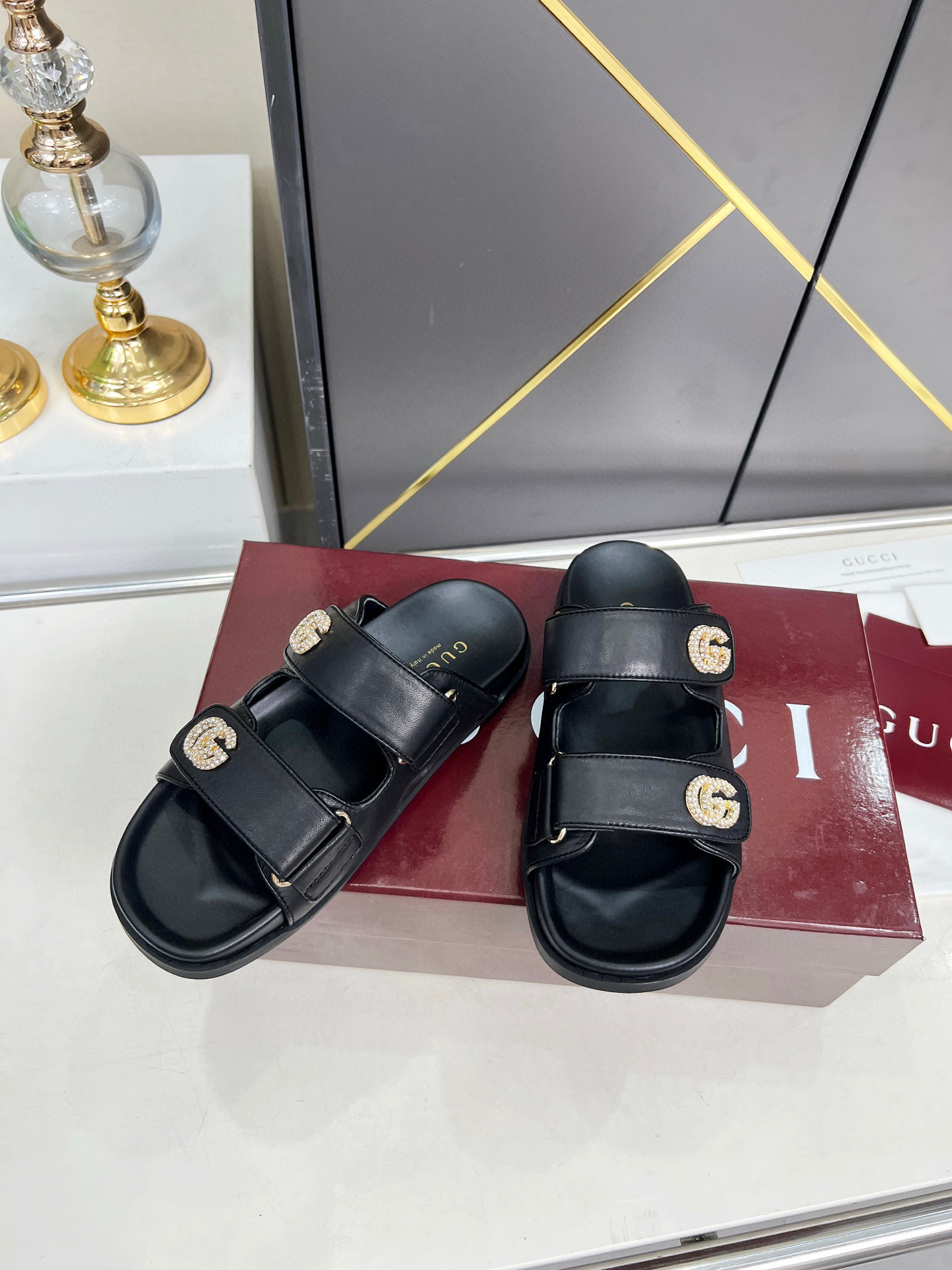 구찌 여자 슬리퍼