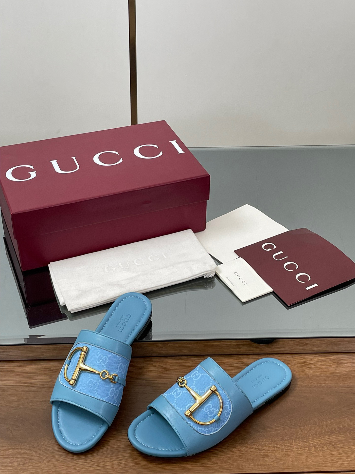 구찌 여자 슬리퍼