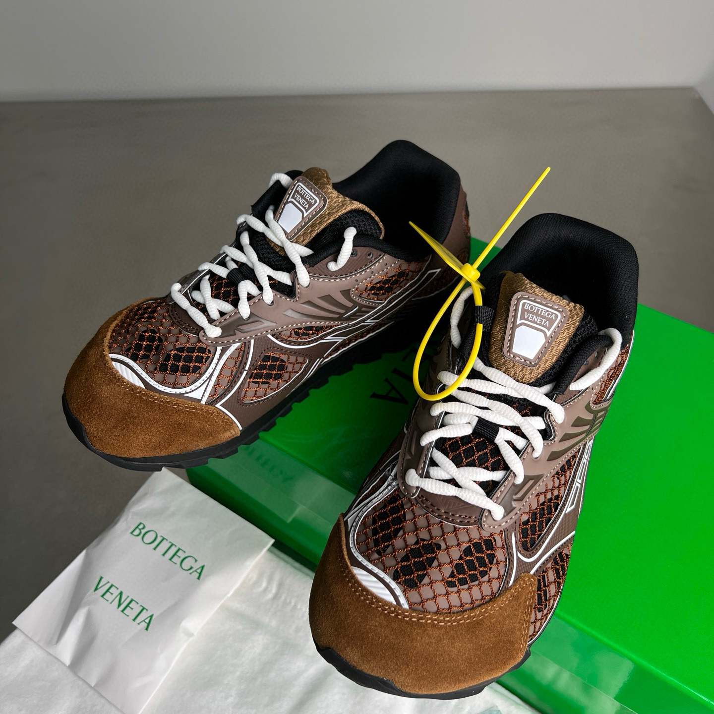 보테가베네타 남녀공용 신발 운동화 스니커즈