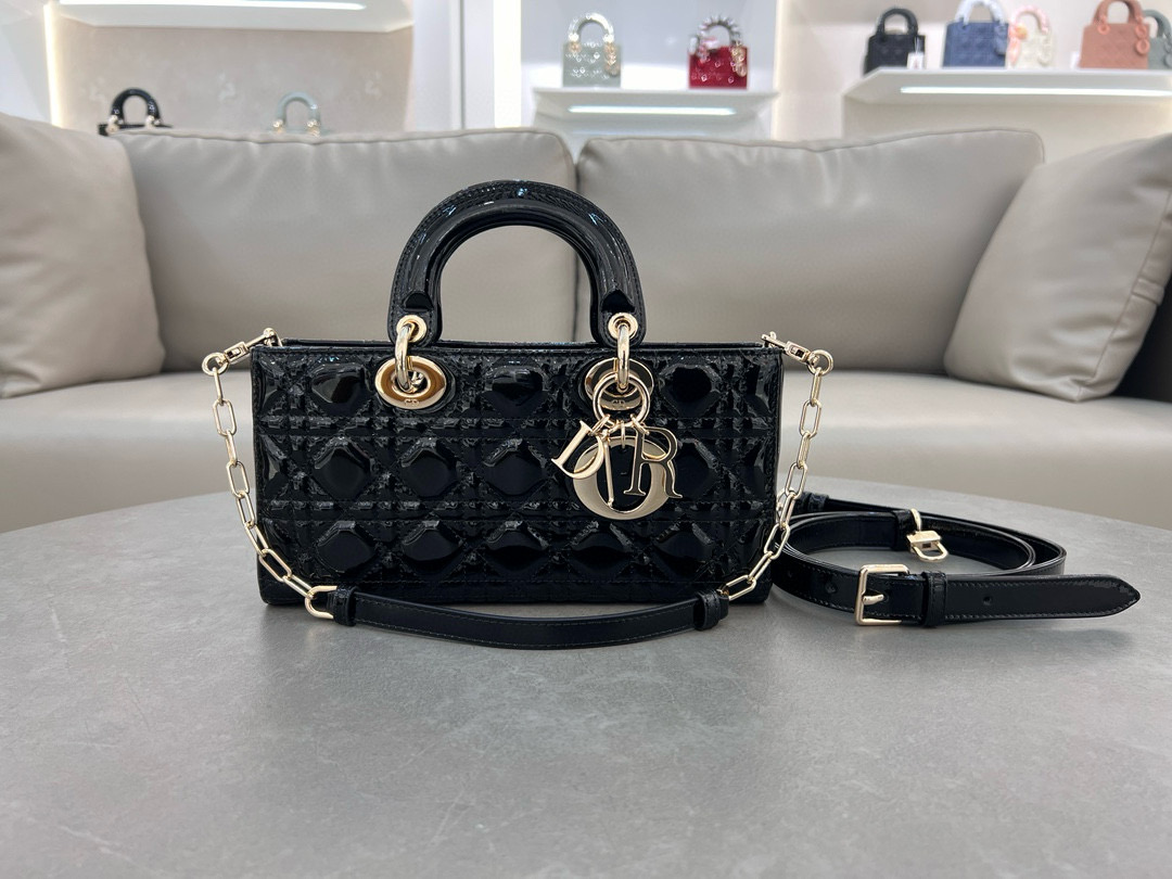 디올 M0540 레이디 백 여자가방