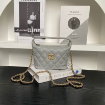 샤넬 여자가방 AP4484