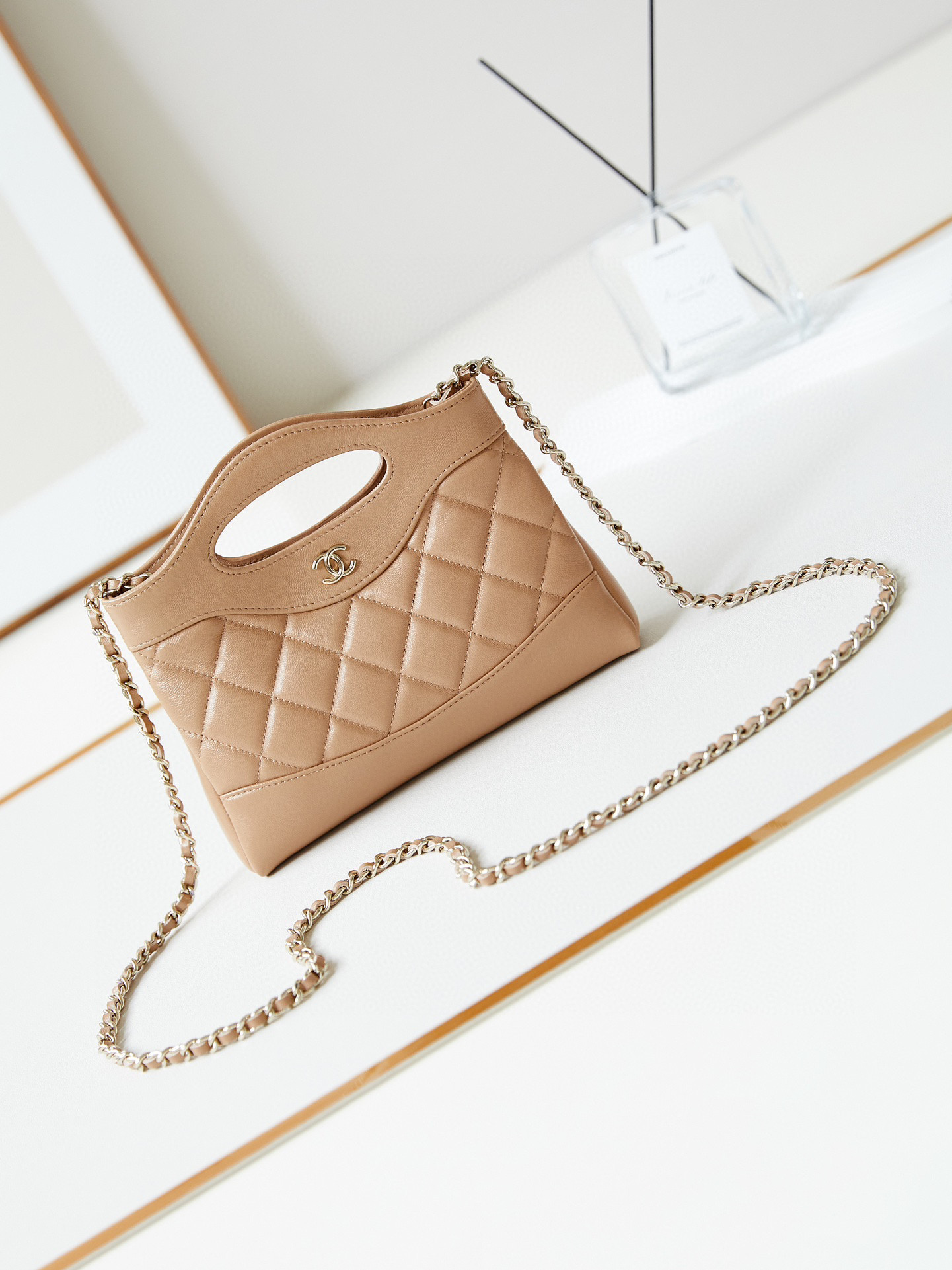 샤넬 여자가방 AS3656