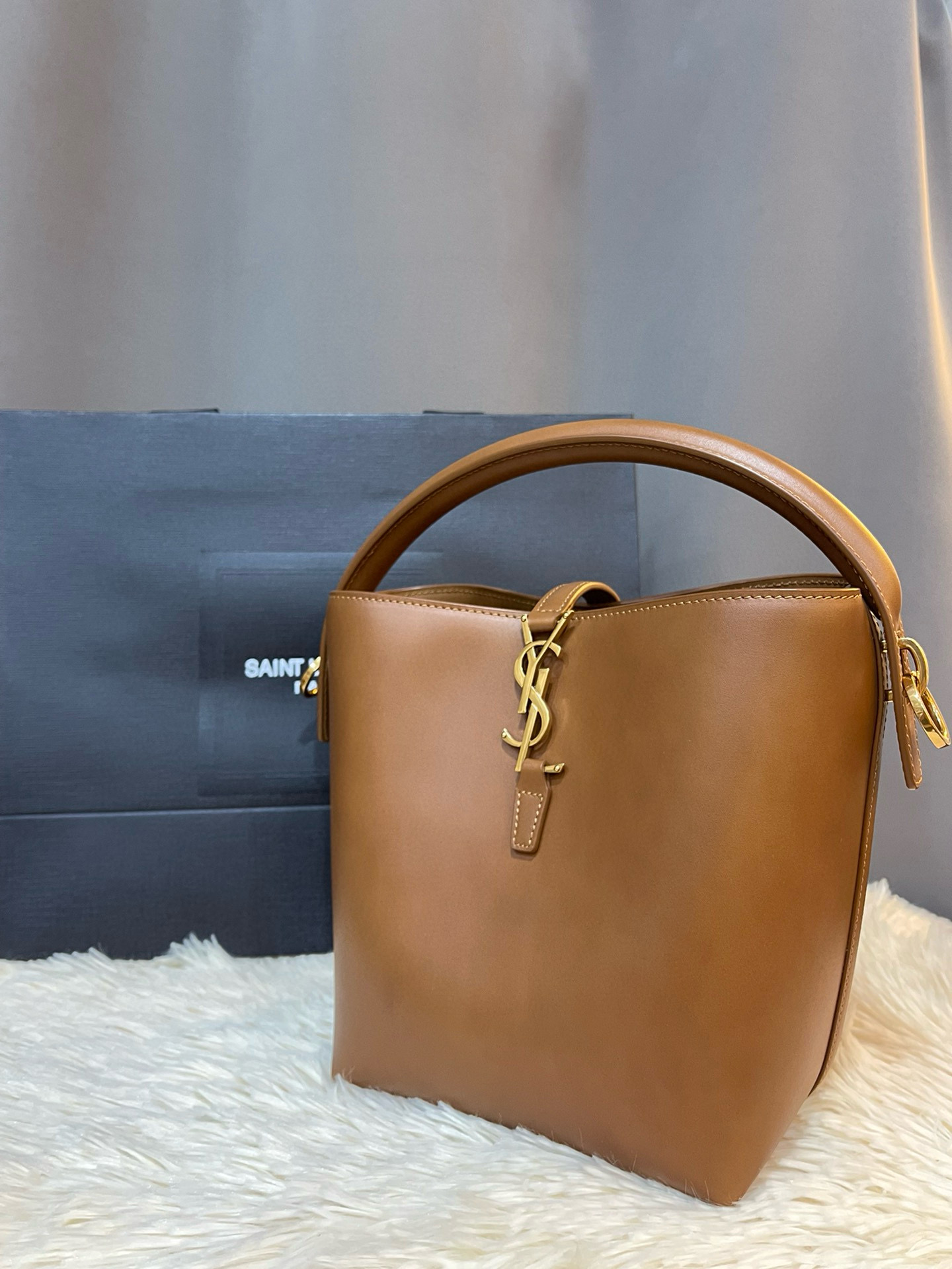 생로랑 749036 여자가방