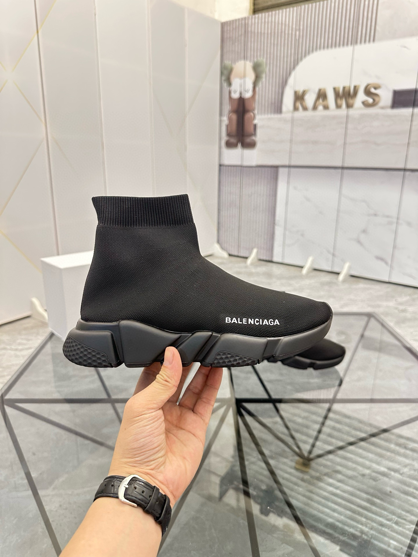 발렌시아가 스피드러너 남녀공용 신발 운동화