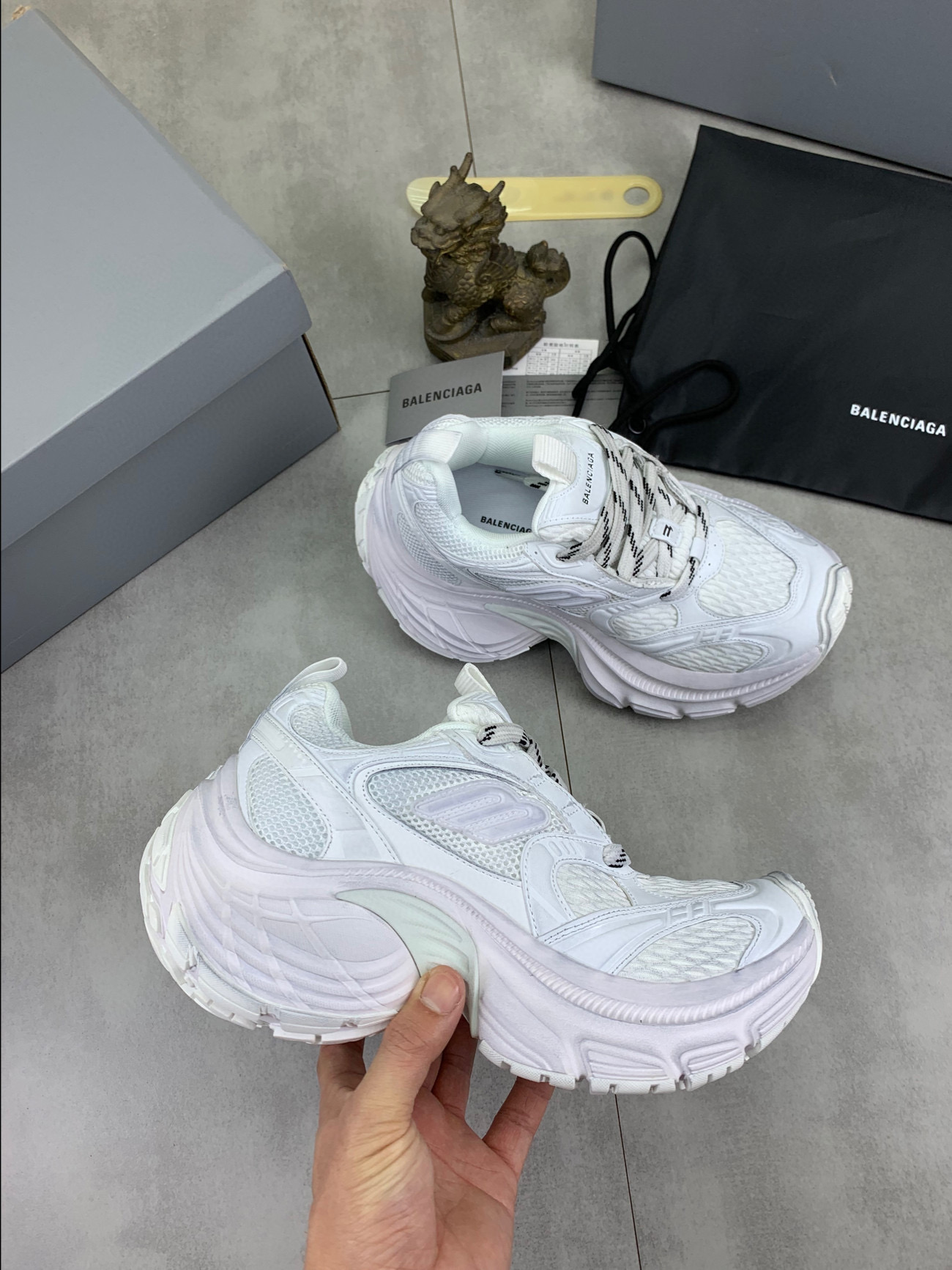 발렌시아가 6XL 남여공용 신발 운동화 스니커즈