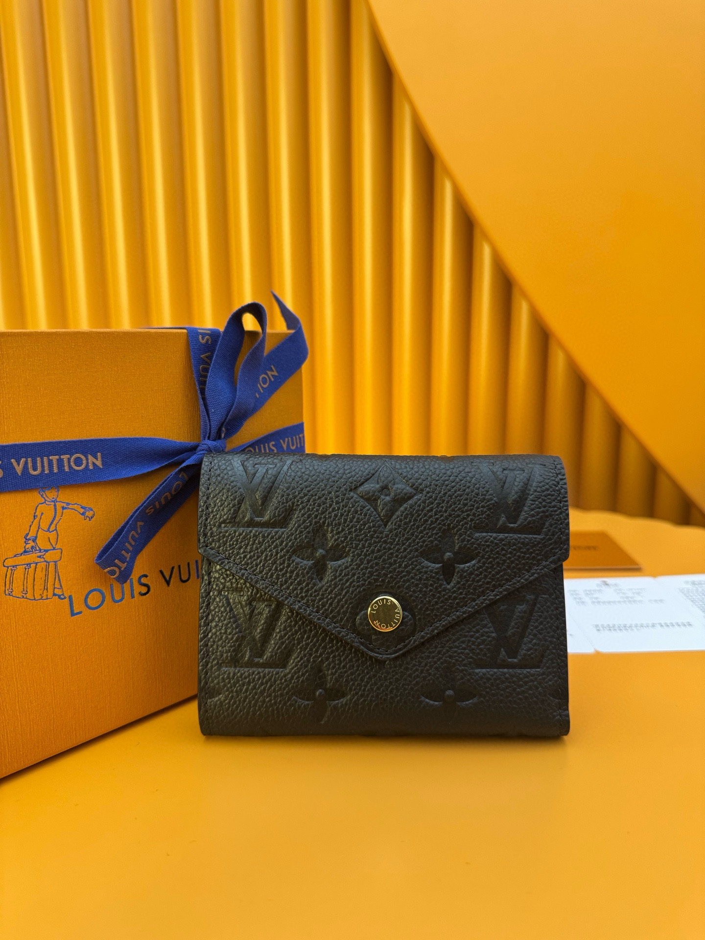 루이비통 여자 반지갑 M64060