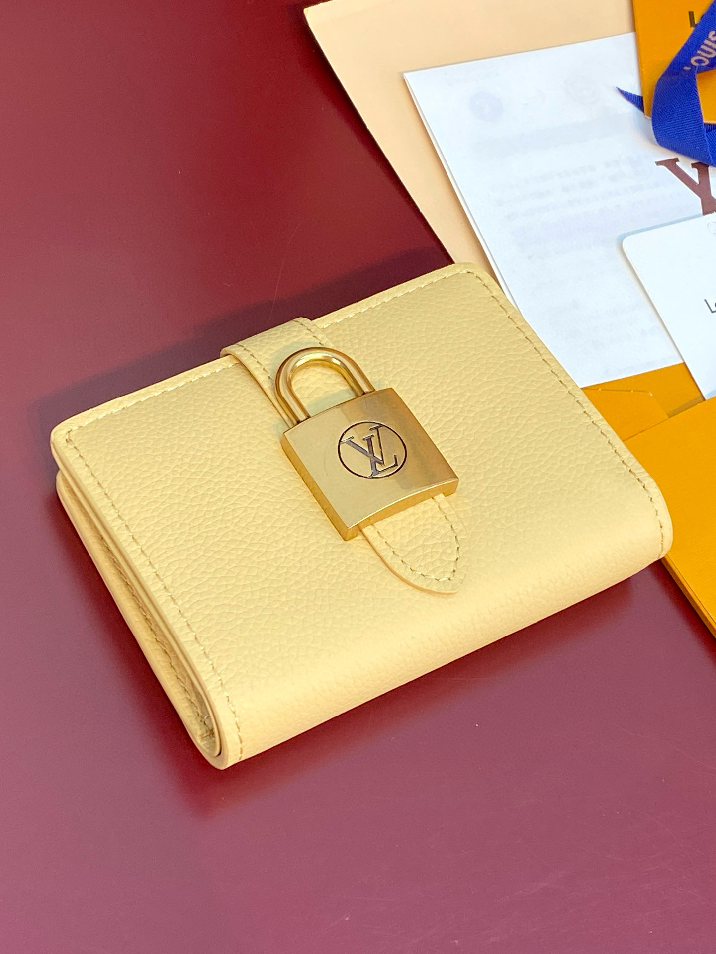 루이비통 여자 반지갑 M12408