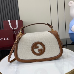 구찌 여자가방 815716