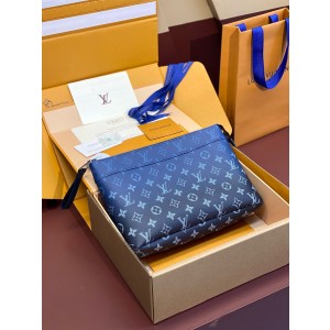 루이비통 M11545 클러치백