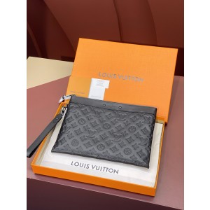 루이비통 M81570 클러치백