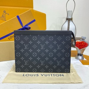 루이비통 M61692 클러치백