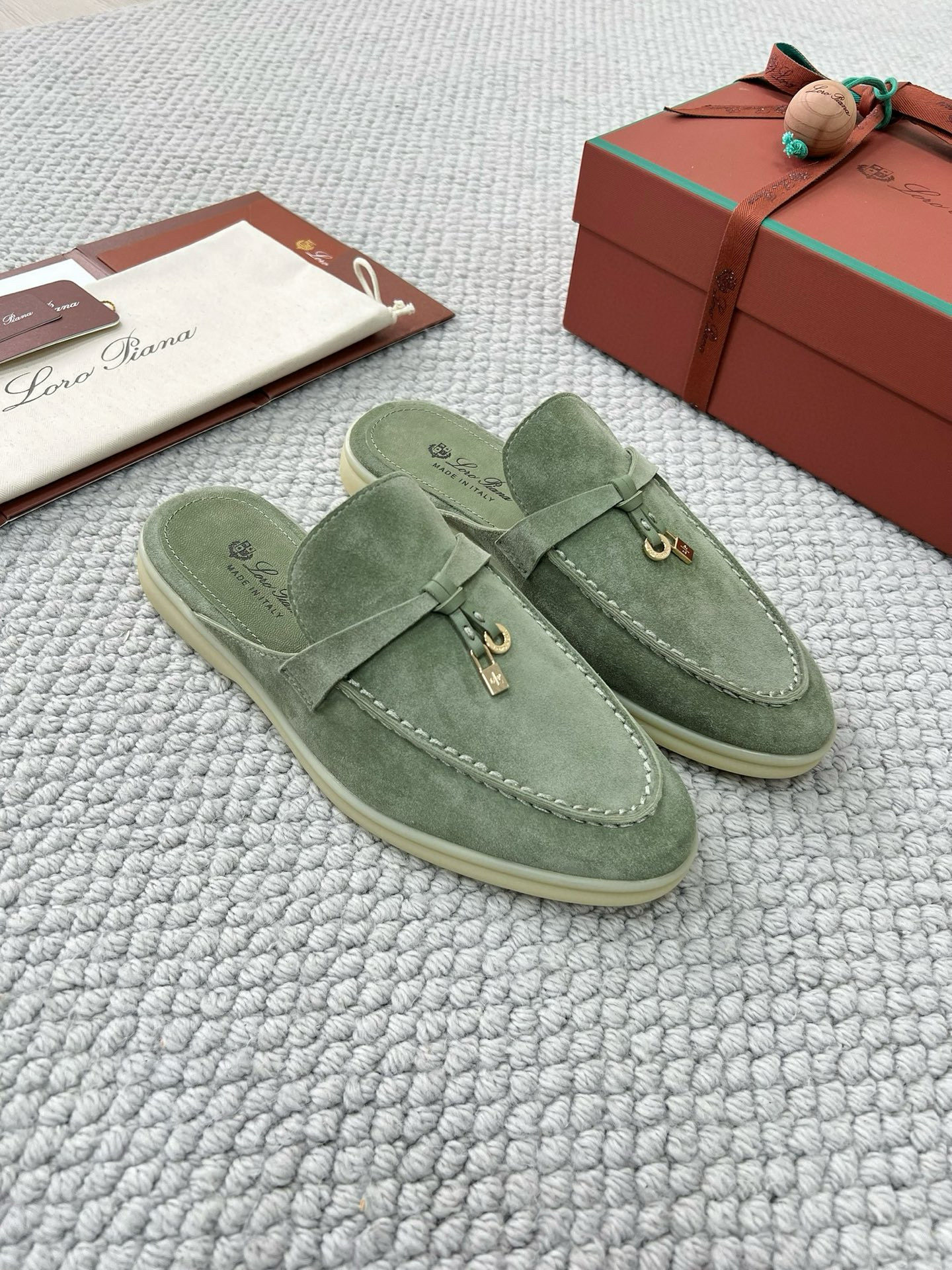 로로피아나 여자 슬리퍼 신발