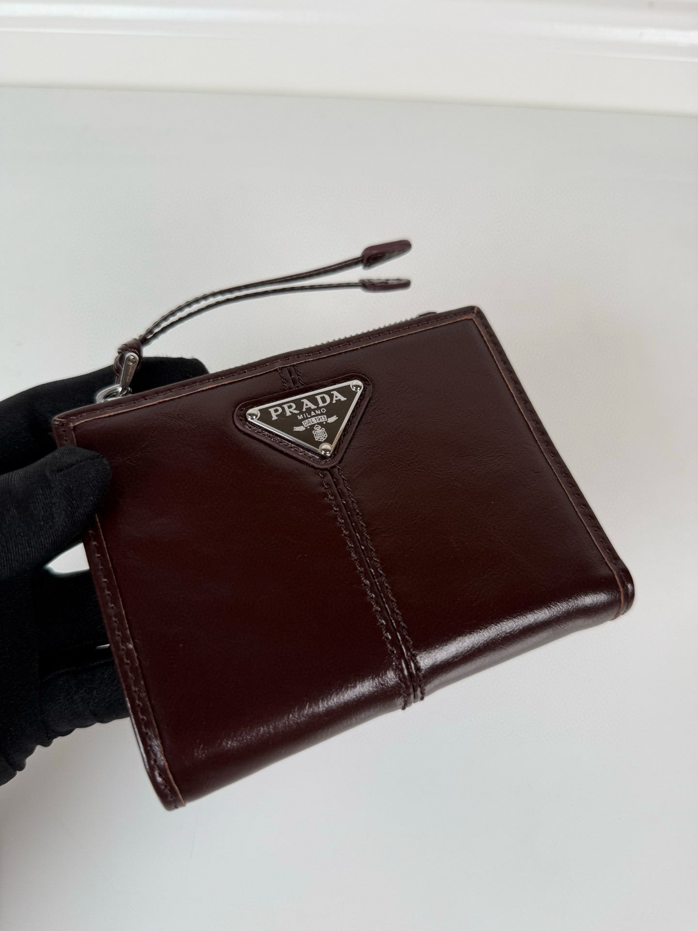 프라다 1ML050 여자 반지갑