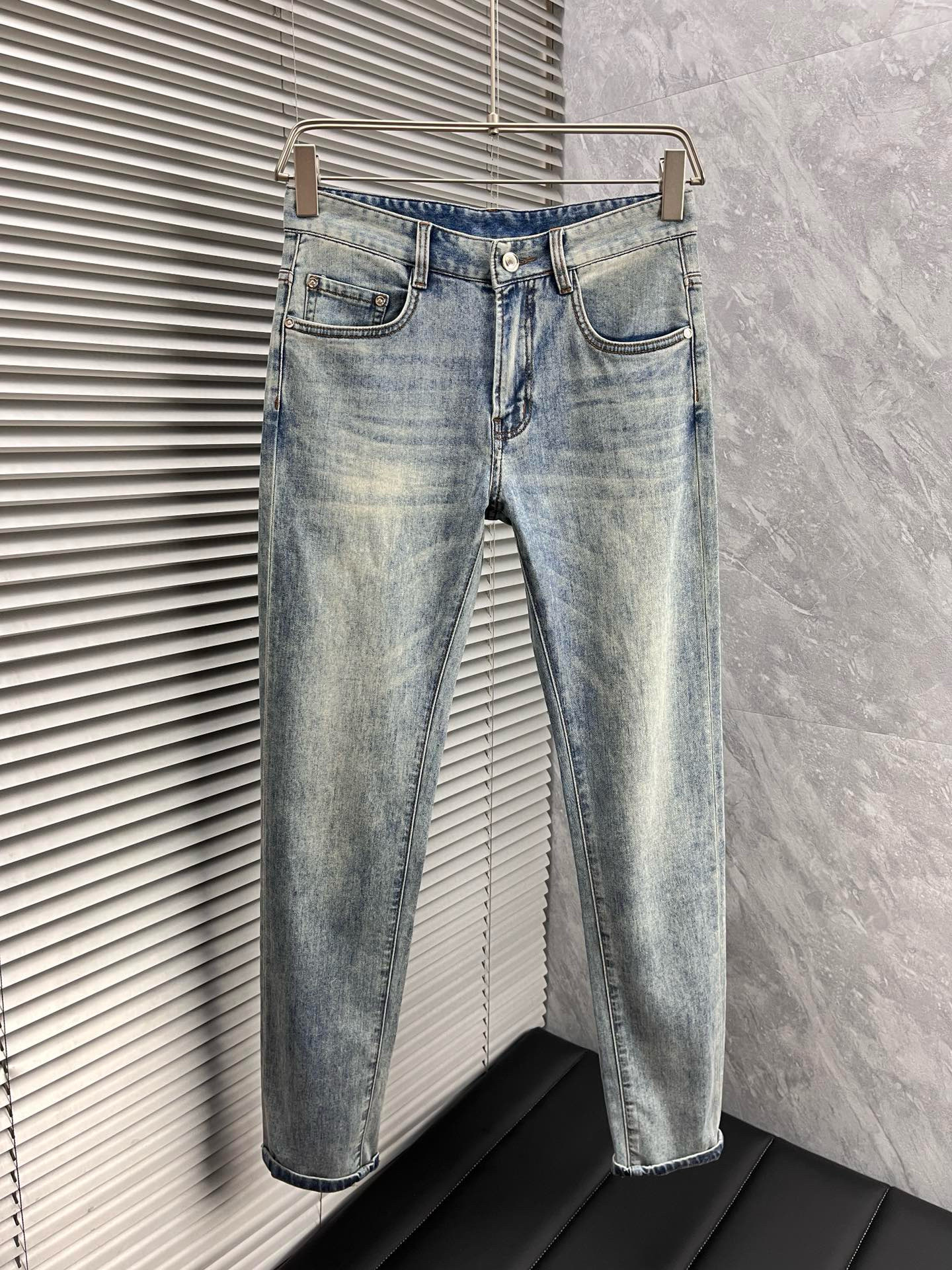 몽*** 남자 청바지