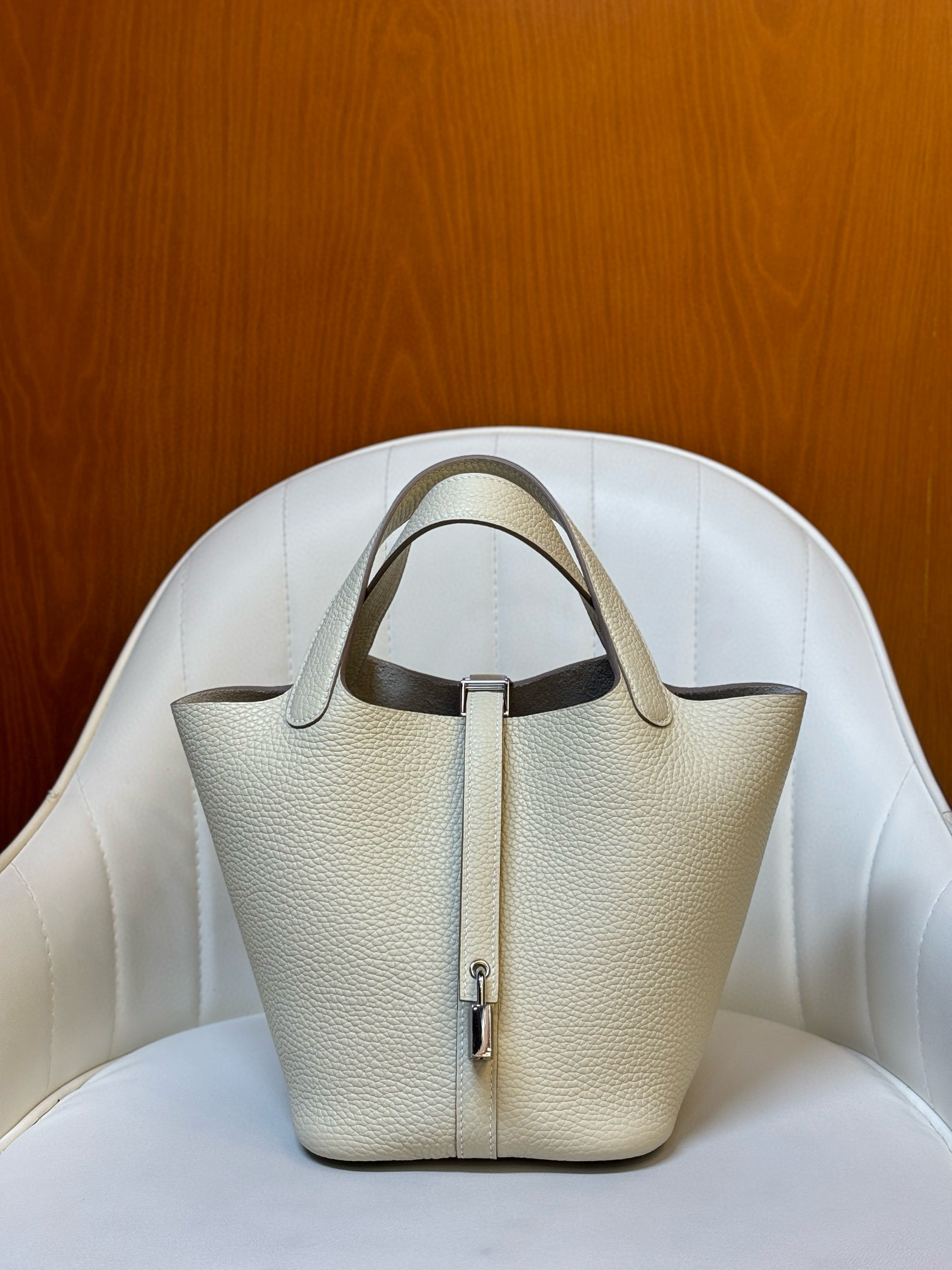 에르메스 피코탄 18 클레망스가죽 여자가방