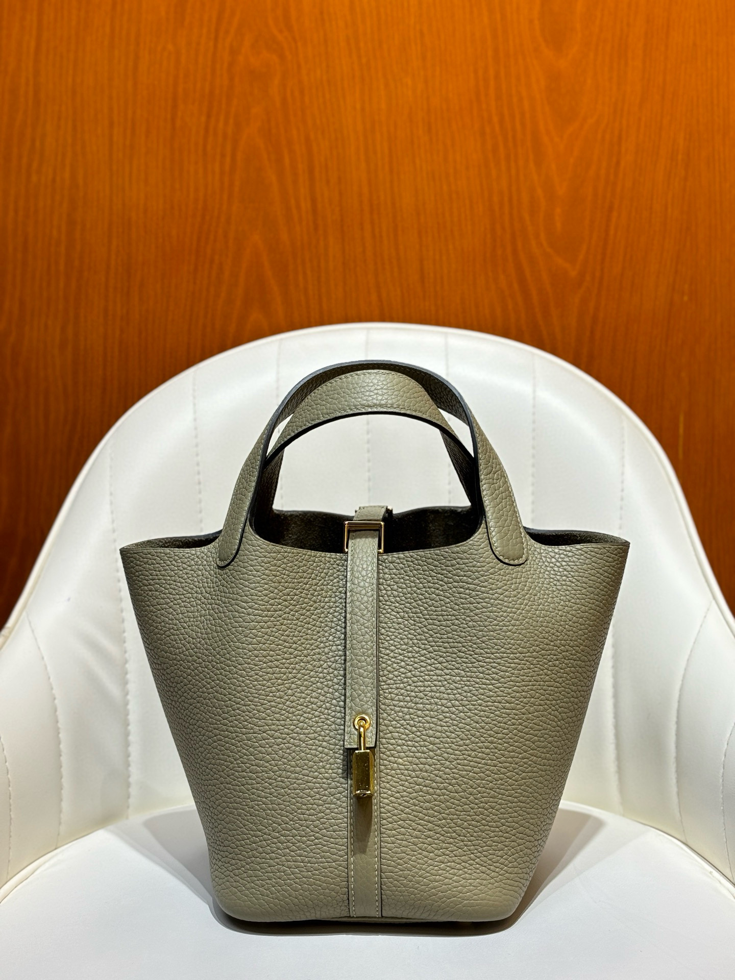 에르메스 피코탄 18 클레망스가죽 여자가방