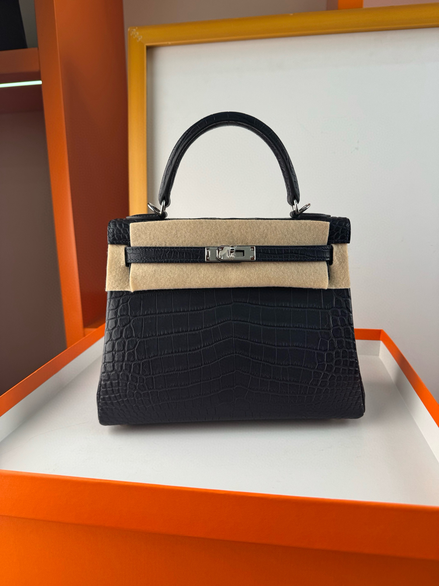 에르메스 켈리백 25 악어가죽 여자가방