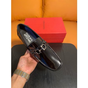 페라가모 남자 구두