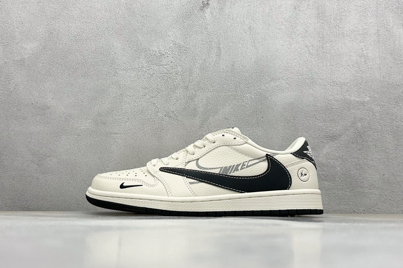 나이키 에어 조던 1 남녀공용 신발 운동화 스니커즈