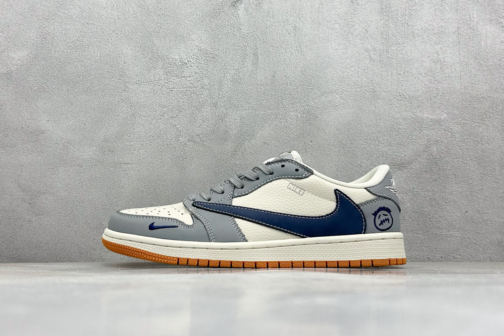 나이키 에어 조던 1 남녀공용 신발 운동화 스니커즈