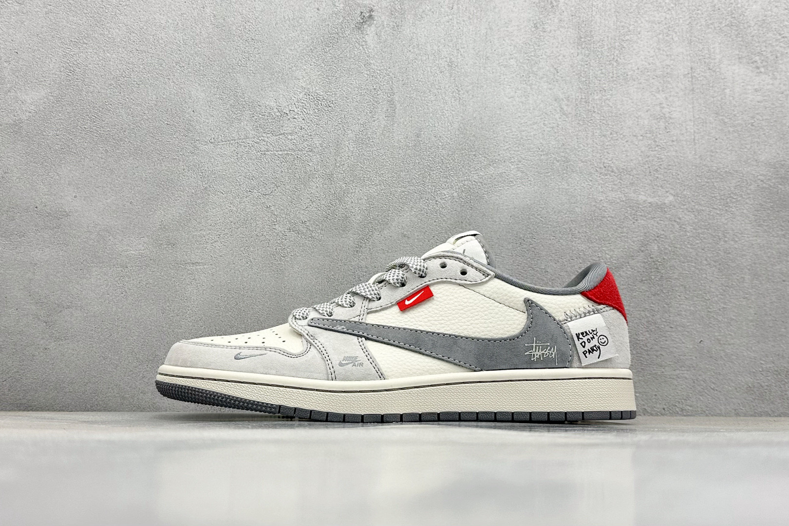 나이키 에어 조던 1 남녀공용 신발 운동화 스니커즈