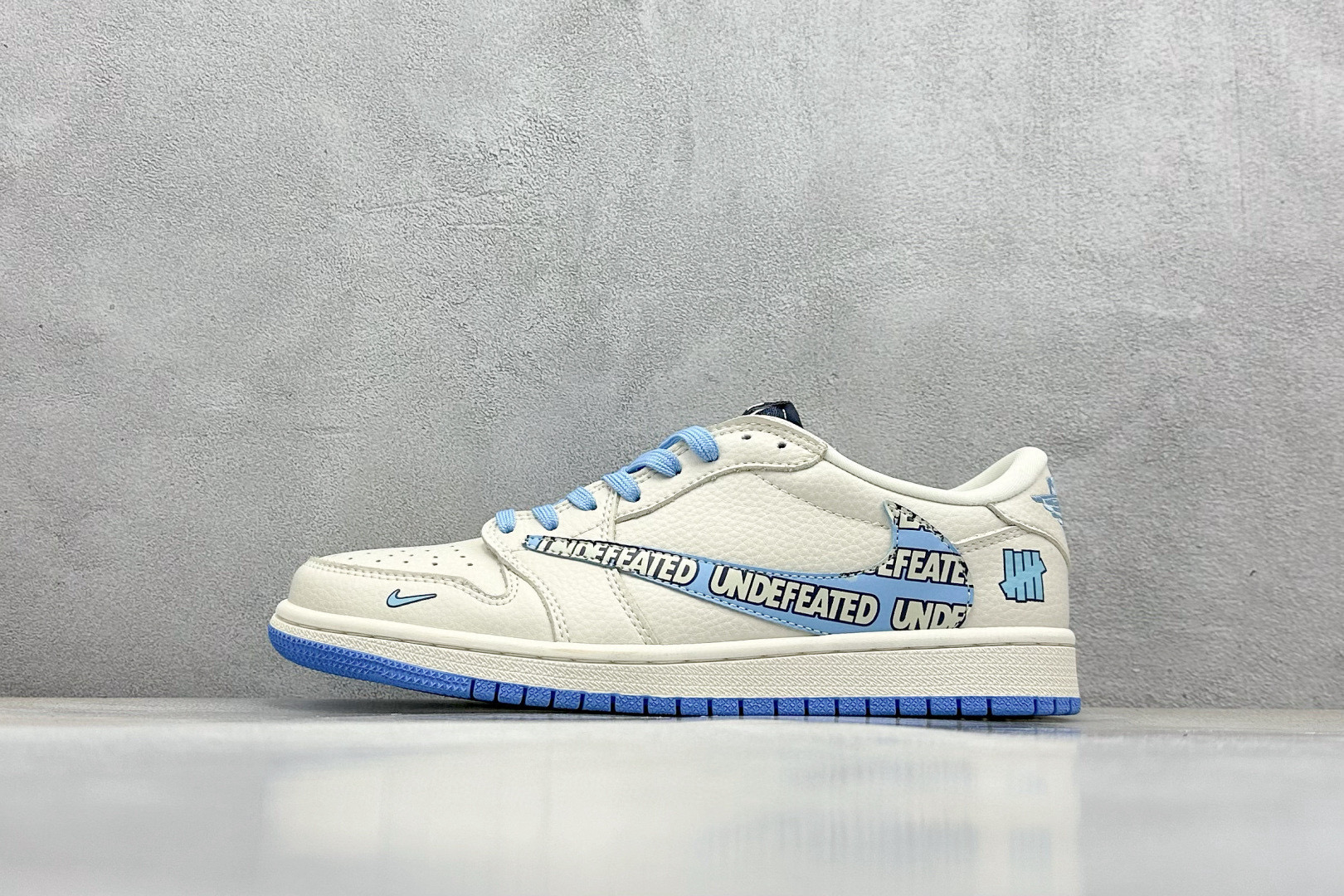 나이키 에어 조던 1 남녀공용 신발 운동화 스니커즈