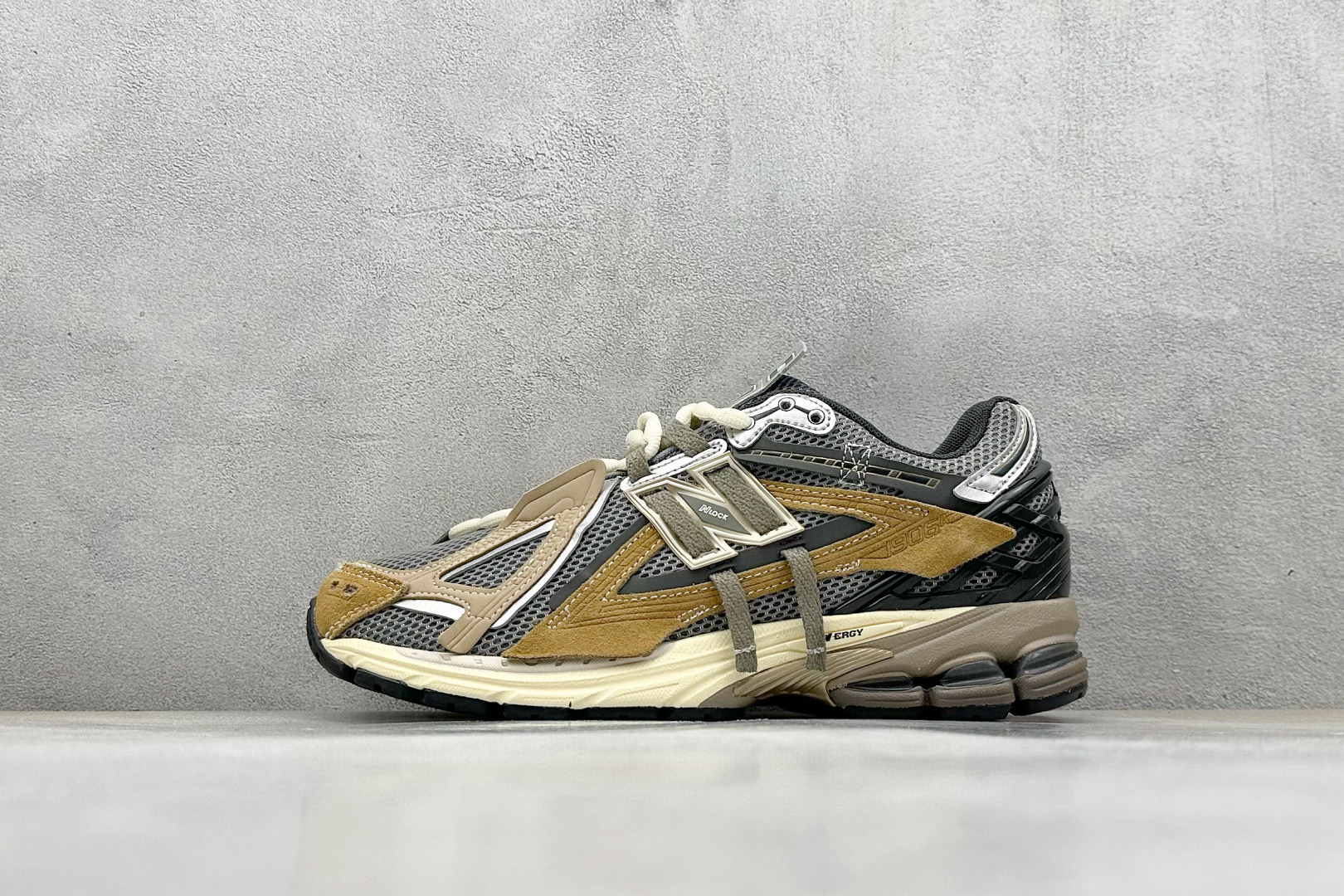 뉴발란스 1906 남녀공용 신발 운동화 스니커즈