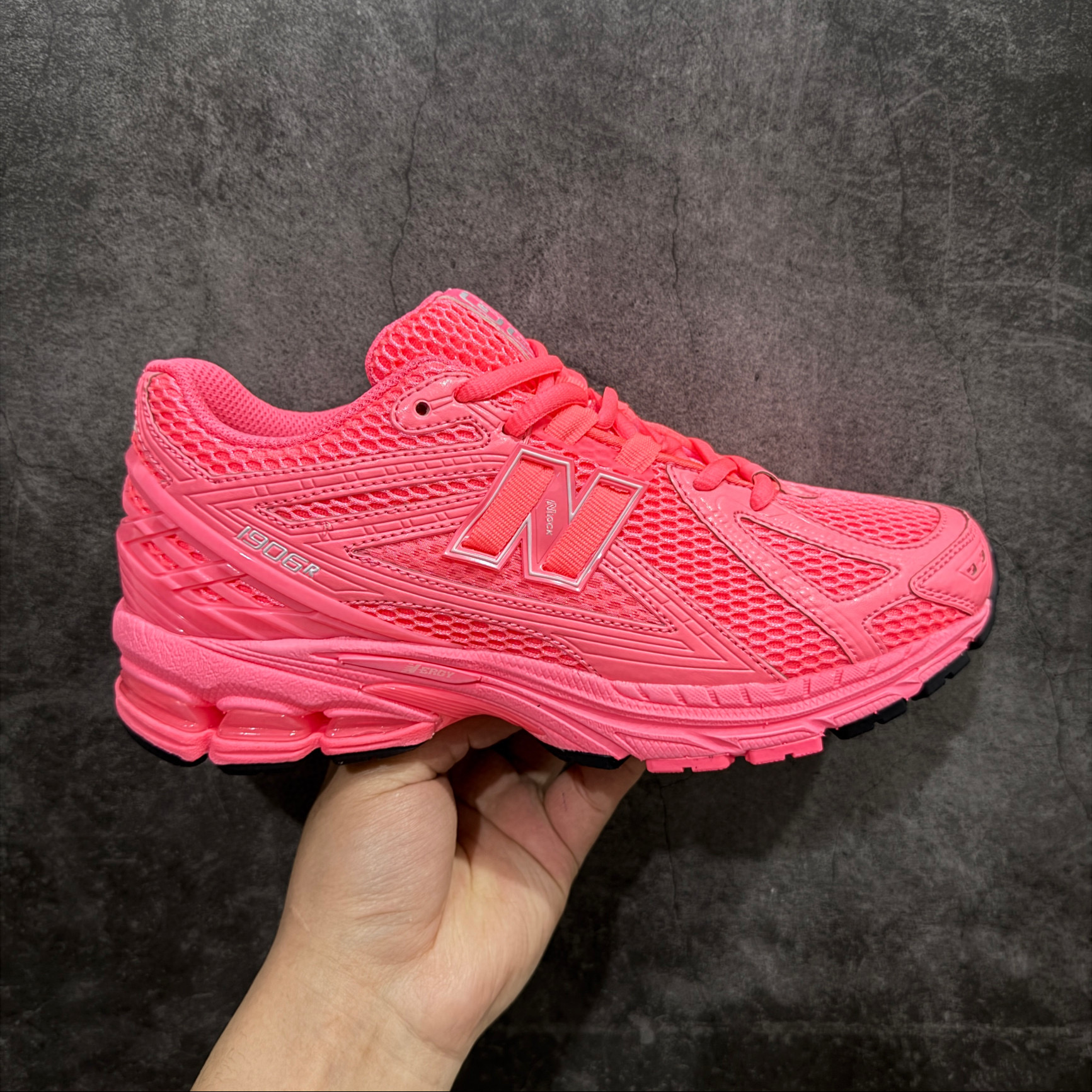 뉴발란스 1906 남녀공용 신발 운동화 스니커즈