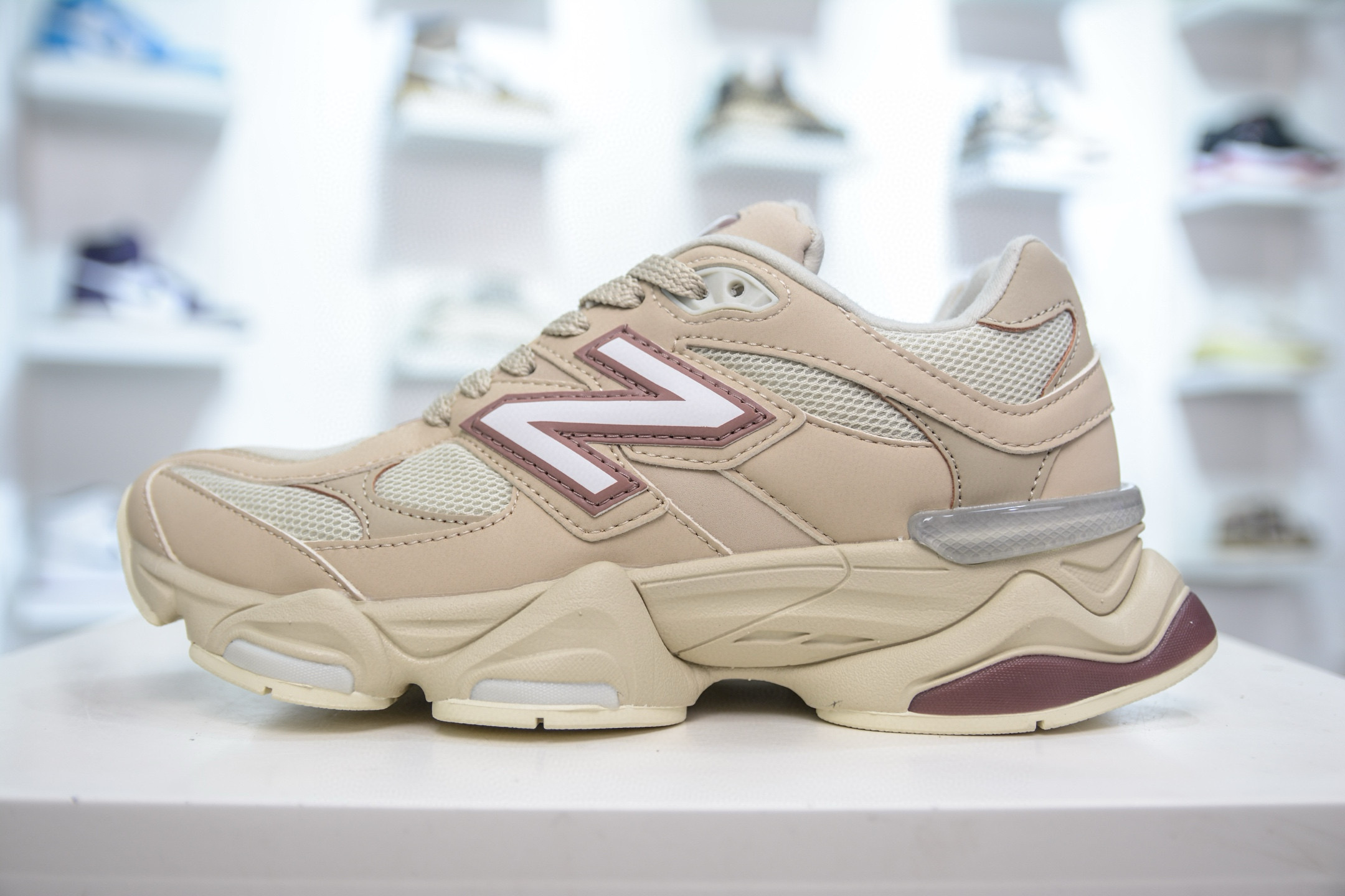 뉴발란스 9060 남녀공용 신발 운동화 스니커즈