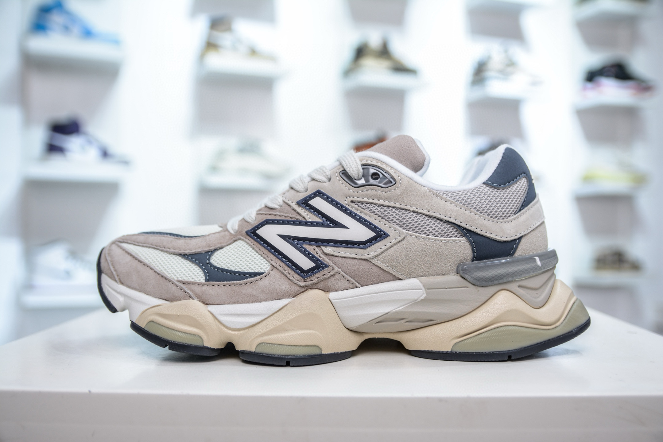 뉴발란스 9060 남녀공용 신발 운동화 스니커즈