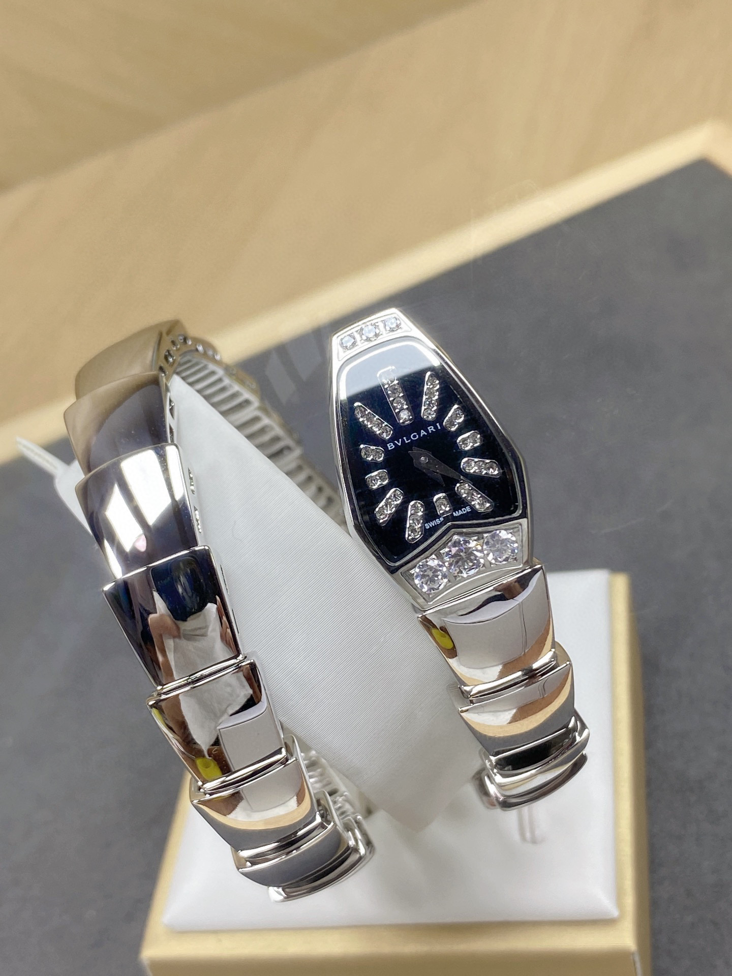 불가리 2칼라 미러급 여자시계