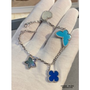 반클리프앤아펠 팔찌