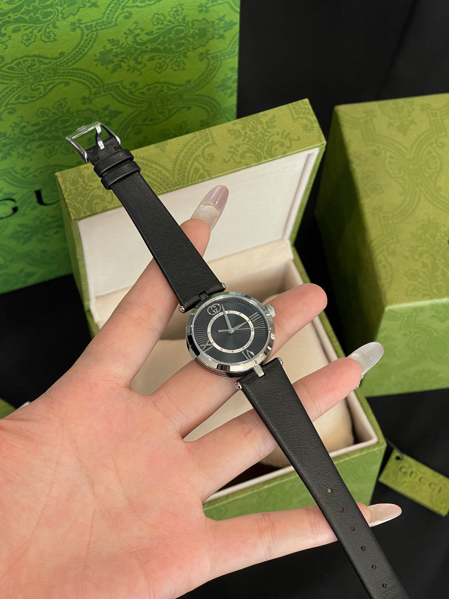 구찌 2칼라 여자 시계