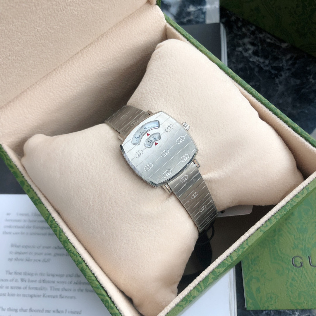 구찌 여자 시계