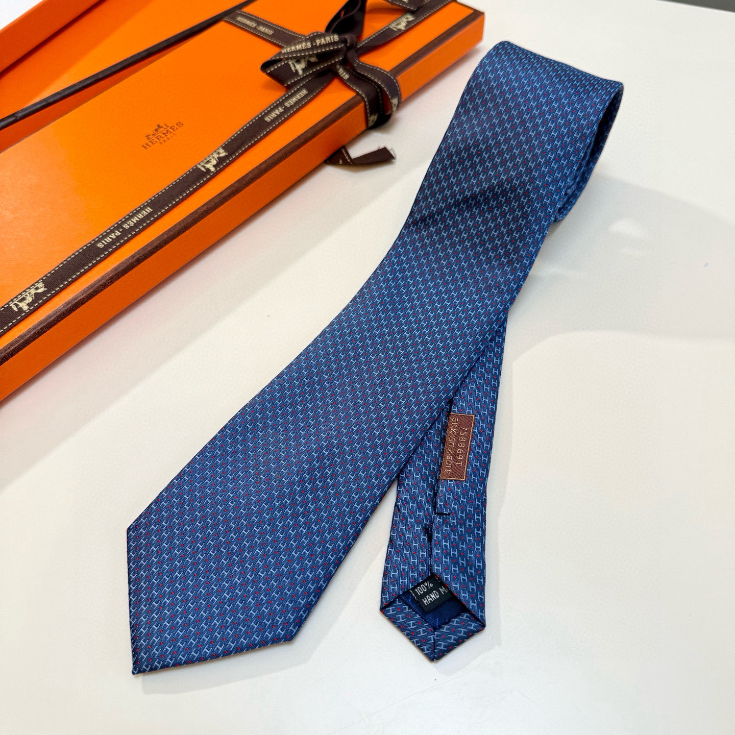 에르메스 넥타이