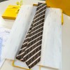 펜디 넥타이