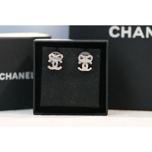 샤넬 귀걸이