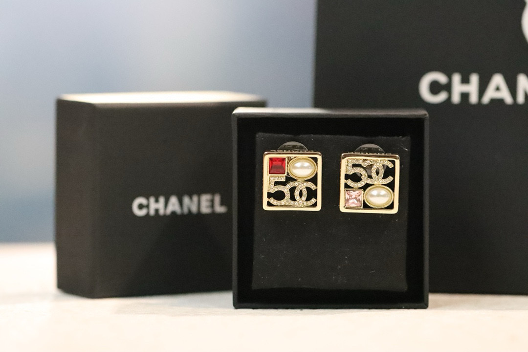 샤넬 귀걸이