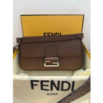 펜디 여자가방 600