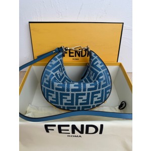 펜디 여자가방 8024