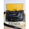 펜디 여자가방 8832