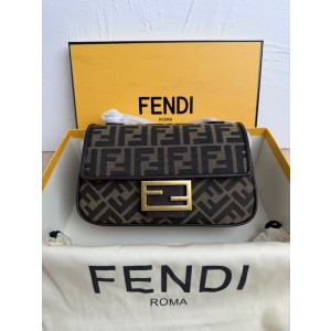 펜디 여자가방 793