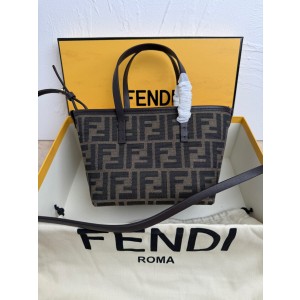 펜디 여자가방 8100