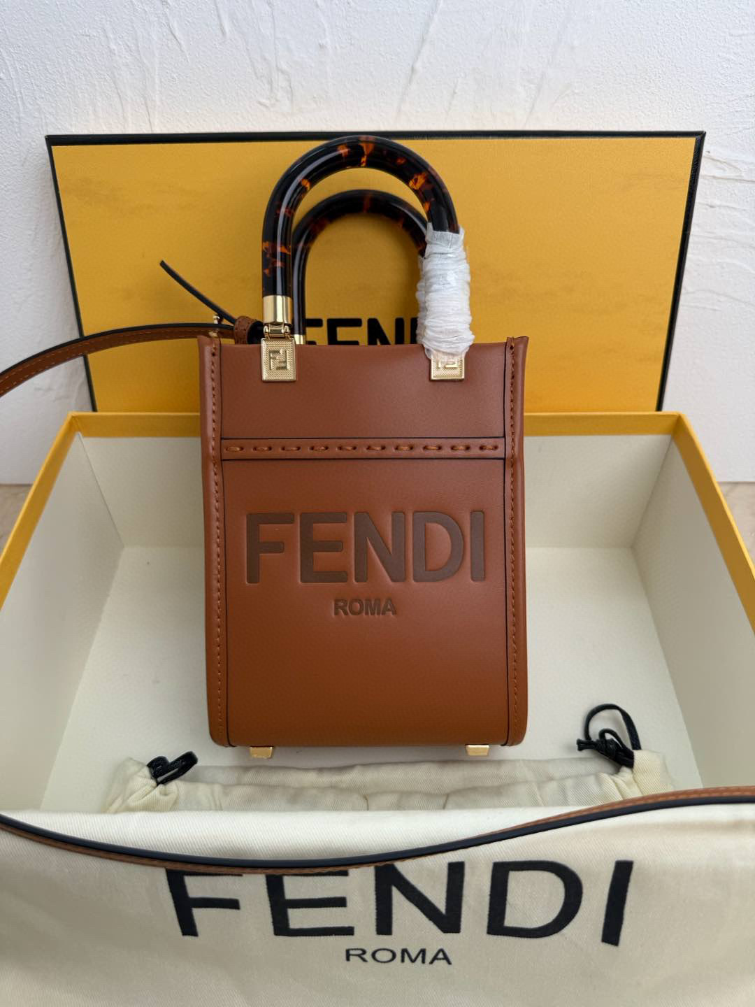 펜디 여자가방 8002