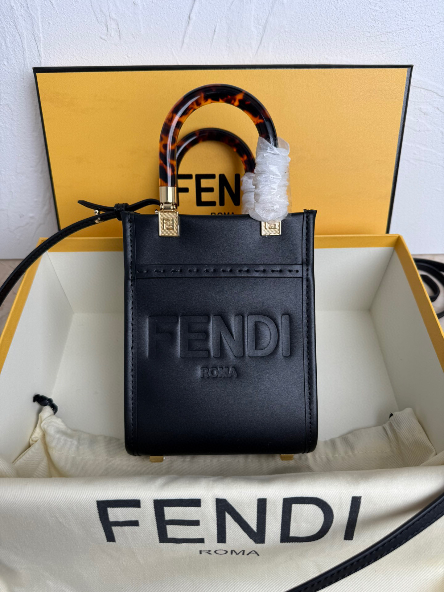 펜디 여자가방 8002