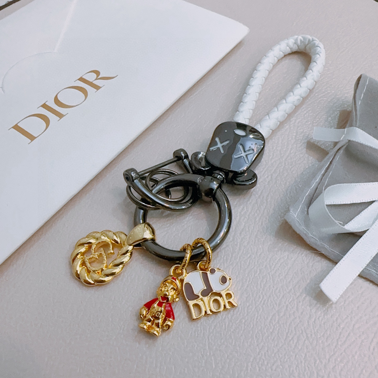 디올 열쇠고리 키링
