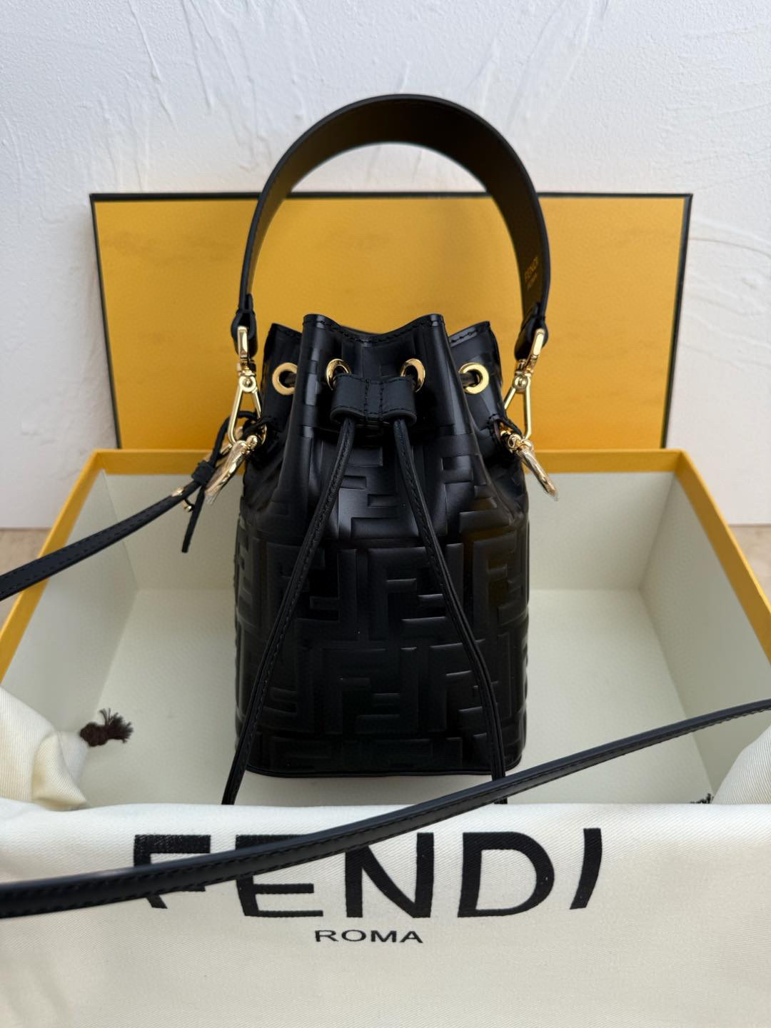 펜디 여자가방 010FD